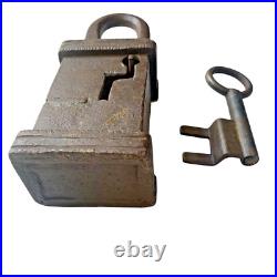 18th C Iron padlock or lock with key RARE & EARLY old or antique, barbed spring