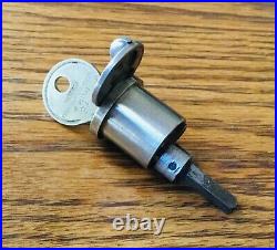 1920s LOCK CYLINDER withYALE KEY vtg early antique