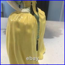 A FINE RARE ROYAL DOULTON FIGURINE OF PATRICIA MODEL Hn. 1414, DATED 1-6-30 A FINE RARE ROYAL DOULTON FIGURINE OF PATRICIA MODEL Hn. 1414, DATED 1-6-30