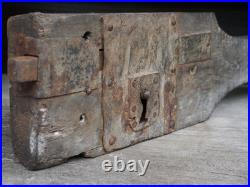 A Large Early Rare Oak Rim Lock And Key Primitive Castle