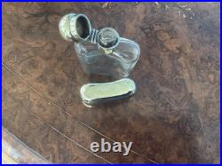 A RARE ANTIQUE GILDED GENTLEMAN'S WHISKEY HIP FLASK, EARLY 1900's