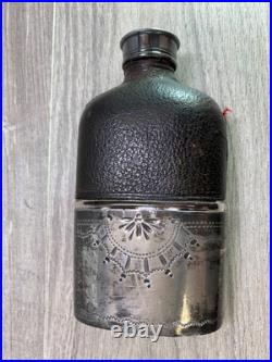 A RARE ANTIQUE QUALITY GENTLEMANS HIP FLASK, SILVER PLATE & GLASS EARLY 1900's