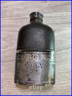 A RARE ANTIQUE QUALITY GENTLEMANS HIP FLASK, SILVER PLATE & GLASS EARLY 1900's