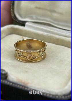 An Early 20th Century 18ct Gold Foliate Wedding Band Ring 2.6g 7mm Antique Rare