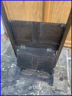 An Unusual And Rare Early 20th Century Valet