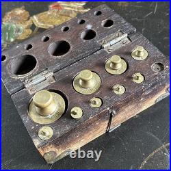 Antique Boxed Set Of Early Brass Jewellers / Apothecary Weights Rare
