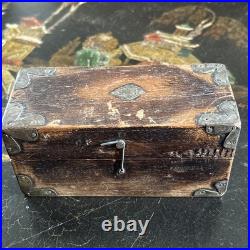 Antique Boxed Set Of Early Brass Jewellers / Apothecary Weights Rare