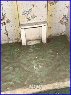 Antique Dolls House. A Rare Early 1800's Box Back Completely Original