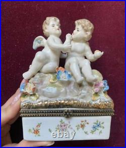 Antique Porcelain Statue Box Sculpture Meissen Style Figurine Angels Rare Old 20