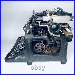 Antique Rare Early Underwood Typewriter Restoration Prop Display Art Deco Vintag