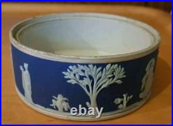 Antique Wedgewood V. RARE 1875 Early Jasperware TRINKET DISH Lid/Base EP, 12cmX5cm