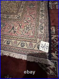 Antique handmade wool persian rug with silk highlights RARE UNIQUE 215 x 135 Antique handmade wool persian rug with silk highlights RARE UNIQUE 215 x 135