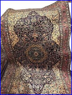 Antique handmade wool persian rug with silk highlights RARE UNIQUE 215 x 135 Antique handmade wool persian rug with silk highlights RARE UNIQUE 215 x 135