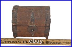 Early 18thc 1700 sm dome top box metal trim 5x4 colonial rare antique original Early 18thc 1700 sm dome top box metal trim 5x4 colonial rare antique original