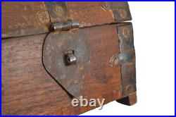 Early 18thc 1700 sm dome top box metal trim 5x4 colonial rare antique original Early 18thc 1700 sm dome top box metal trim 5x4 colonial rare antique original