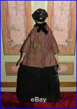 Early 7 Milliner's Model Doll With Rare Head In All Original Presentation