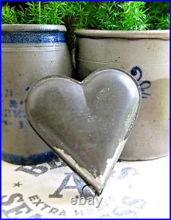 Early Antique Tin Heart 7 Cake Pan w Hanging Hook Rare Domed Top