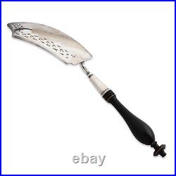 Early Rare 18thc French 950 Silver Fish Slice Openwork Hand Chased Fish 1793 Early Rare 18thc French 950 Silver Fish Slice Openwork Hand Chased Fish 1793