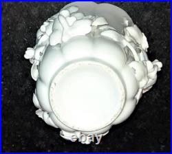 Extremely Rare Early 18th C Chantilly Soft Porcelain Lobed Beaker with Blossoms