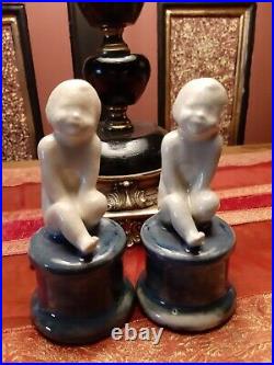 Extremely Rare Pair Of Doulton Harradine Amused Child Figures H48