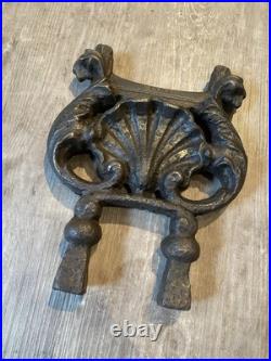 Kenrick, Very Rare Early Victorian Cast Iron Boot Scraper Kenrick, Very Rare Early Victorian Cast Iron Boot Scraper