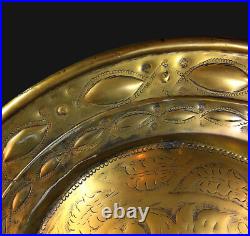 LARGE RARE & UNUSUAL, LATE 16th. / EARLY 17th. CENTURY BRASS NUREMBERG ALMS DISH