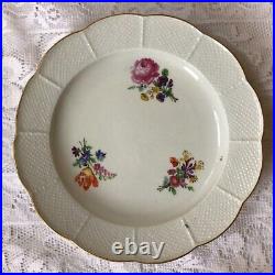 Meissen Early 19th Century Two Rare Basket Weave Plates, Diameter 23cm (9)