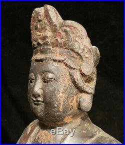 Nice rare authentic early Chinese wooden Ming Dynasty Quan Yin statue 16th c