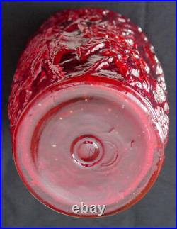 Outstanding Rare Large Red Consolidated Art Glass Pigeon Blood Bittersweet Vase