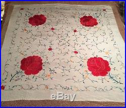 RARE ANTIQUE EARLY to MID 20th c CHINESE CANTONESE EMBROIDERED SILK PIANO SHAWL