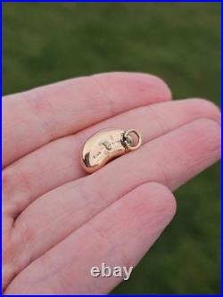 RARE ANTIQUE FIND 9ct Gold circa 1900 Lucky Kidney Bean charm 1 gram 1.84cm tall
