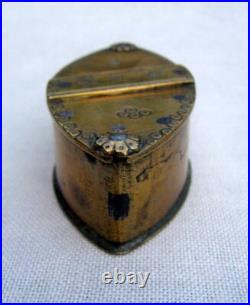 RARE ANTIQUE TRICK OPENING HANDMADE FOLKART SNUFF BOX LATE 1700sEARLY 1800s