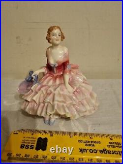 RARE ANTIQUE VINTAGE ROYAL DOULTON TILDY HN1576 Stamped 211331 See Photos RARE ANTIQUE VINTAGE ROYAL DOULTON TILDY HN1576 Stamped 211331 See Photos