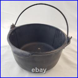 RARE Antique Early Cast Iron D&M N Brighton PA Dutch Oven Cauldron Pot Primitive