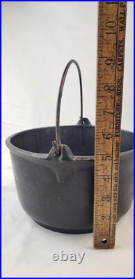 RARE Antique Early Cast Iron D&M N Brighton PA Dutch Oven Cauldron Pot Primitive