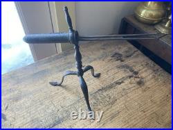 RARE! Antique primitive 1700s Early 1800s Three Leg Wrought Iron Goffering iron