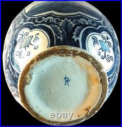 RARE, VERY LARGE EARLY 18th. CENTURY HAND PAINTED DELFT VASE by PIETER GERRITSZ