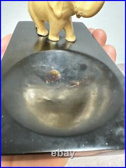 RARE antique bakelite Catalin ashtray, early 20th. Elephant figurine. 173grams