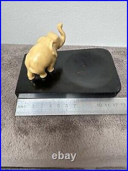 RARE antique bakelite Catalin ashtray, early 20th. Elephant figurine. 173grams