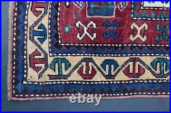 Rare Antique Beautiful Fachralo Preyer rug from early 20th Century. 1900 to 1910