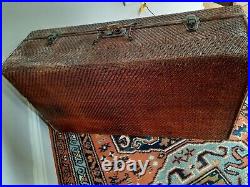 Rare Antique Chinese Suitcase Woven Rattan on Wood Early 1900's (Qing Dynasty)
