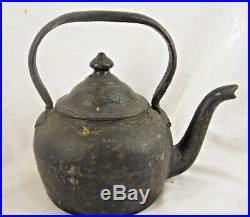 Rare Antique Early 1800s Small Pint Size Cast Iron Tea pot Kettle