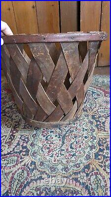 Rare Antique Early Country Wood Shaker Apple Basket Orig Red Paint Sq. N 11.5