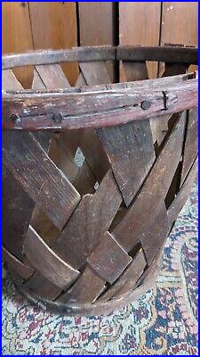 Rare Antique Early Country Wood Shaker Apple Basket Orig Red Paint Sq. N 11.5