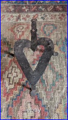 Rare Antique Early Primitive Metal Forged Iron Double Heart Trivet 13