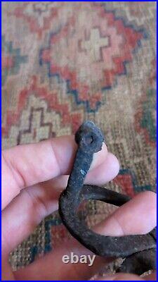 Rare Antique Early Primitive Metal Forged Iron Double Heart Trivet 5