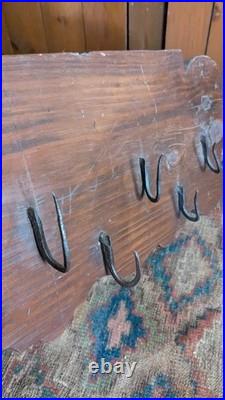 Rare Antique Early Primitive Wood 9 Metal Hook Game Fowl Peg Rack Board 33