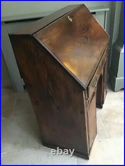 Rare Antique Elm Knee-hole Bureau, Country style / late 18th c / early 19th c