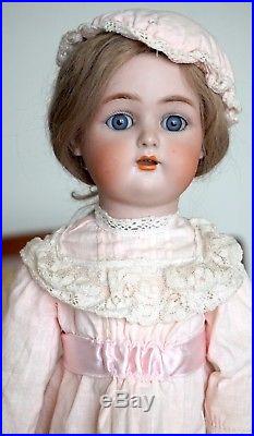 Rare Antique German Bisque Doll by Kammer Reinhardt, Early 1900s