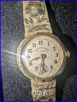 Rare Antique Nidor Chonometre Ladies Gold Wrist Watch Early 1900s